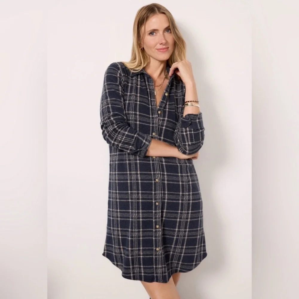 FAHERTY Legend Navy Plaid Flannel Shirt Sweater Dress - Small